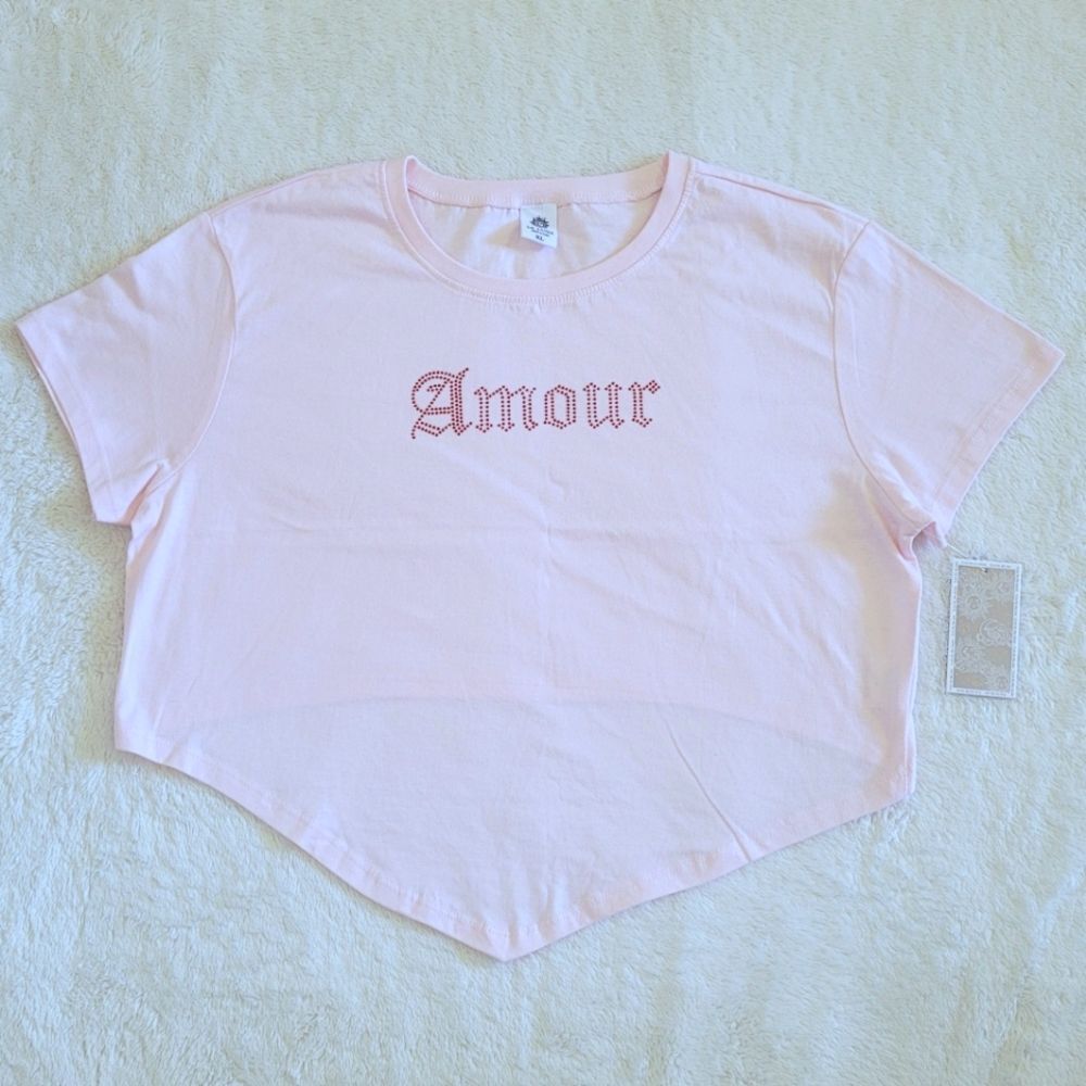 La Luna🌙 "Amour"♥️ Rhinestone Tee👕 - NWT